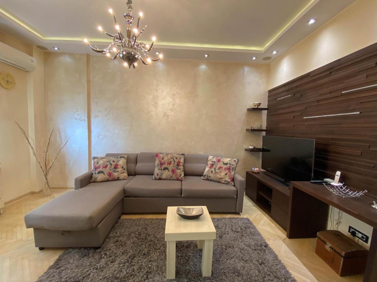 Home Center Apartment Belgrade Exterior photo